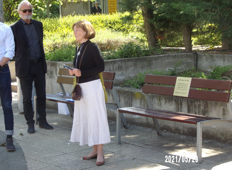 Kal�sz M�rton pad avat�sa